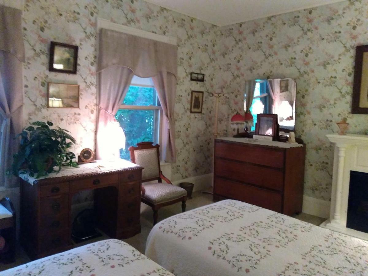 바레 Couture Farm At Millstone Hill B&B 외부 사진